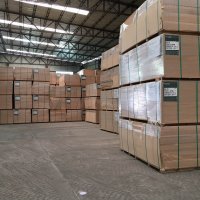 廠家供應(yīng)紐西蘭F4星進(jìn)口中纖板